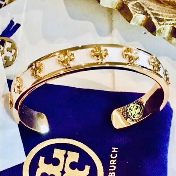 TORY BURCH LACQUERED RAISED KIRA LOGO STUDDED BRACELET - Picture 1 of 7
